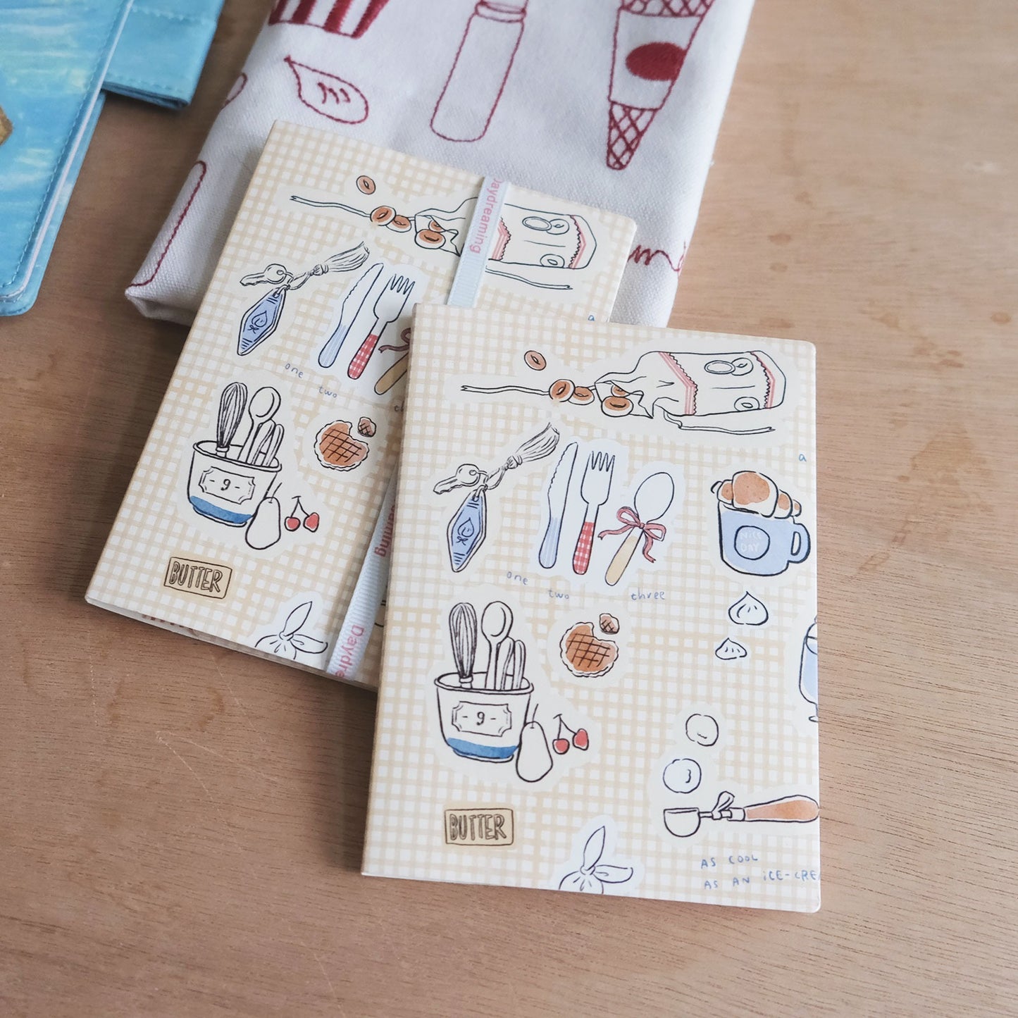 A Gator Life | Cream Bunny Journal Material Pack