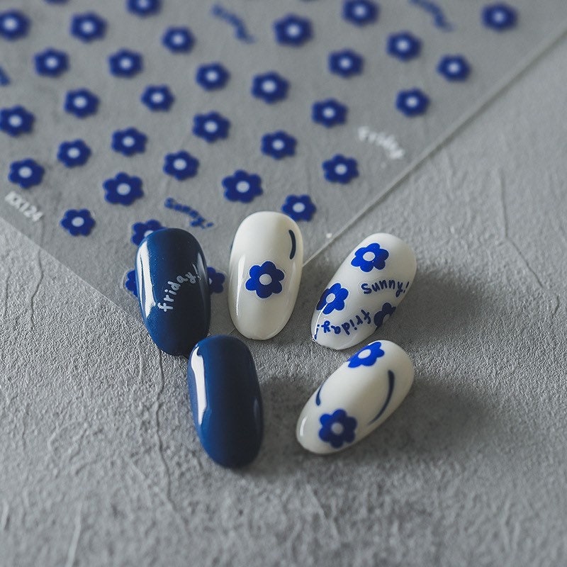 Nail Deco Elegant Blue Flower Stickers